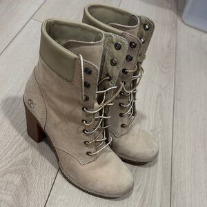 Timberland Women's Tan Lace-Up Heel Boots 7